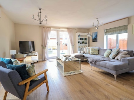 Cottage | Living area