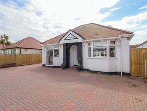 Exterior - Brimrod (Holywell)
