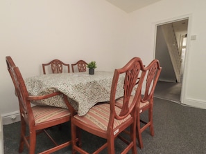 Dining - 21 Eaves Street (Blackpool)