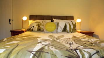 2 bedrooms, individually decorated, individually furnished, free WiFi