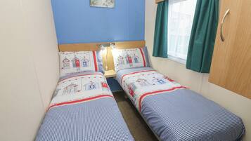 3 kamar tidur dan didekorasi berbeda-beda