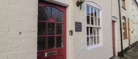 Chi tiết ngoại thất