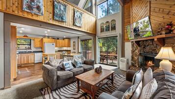 Signature Cabin, 3 Bedrooms, Hot Tub, Mountain View | Living room | 55-inch Smart TV with digital channels, stereo