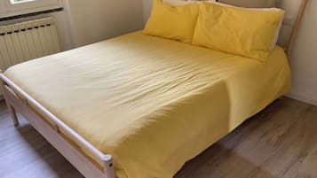 2 Schlafzimmer, Bügeleisen/Bügelbrett, kostenloses WLAN, Bettwäsche