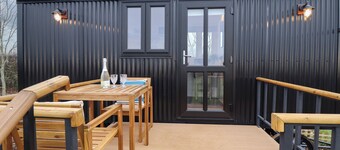 Shepherds Hut - Oak