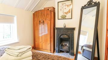 3 bedrooms, individually decorated, individually furnished, free WiFi
