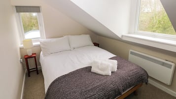 1 chambre, décoration personnalisée, ameublement personnalisé
