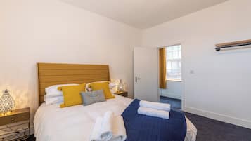 3 bedrooms, individually decorated, individually furnished, free WiFi