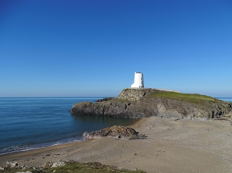 Perto da praia . Cwrt