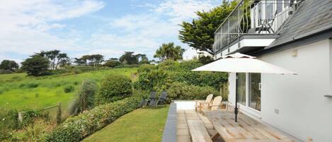 Cottage | Tempat makan outdoor