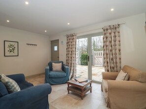 Living area - Dutch 1 (Lechlade)