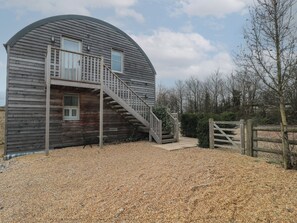 Exterior - Dutch 1 (Lechlade)