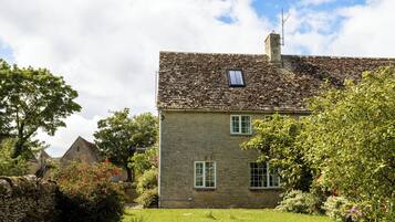 Cottage | Exterior