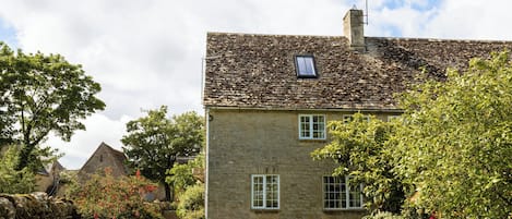 Cottage | Exterior