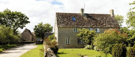 Cottage | Exterior