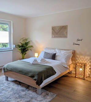 2 soverom, wi-fi (inkludert) og sengetøy