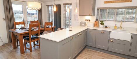 Fridge, dishwasher, electric kettle, toaster