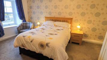 2 bedrooms, individually decorated, individually furnished, free WiFi