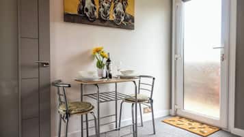 تناول الطعام