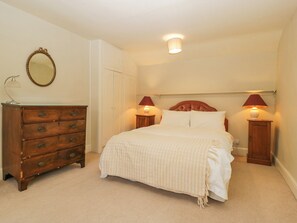 5 Schlafzimmer, individuell dekoriert, individuell eingerichtet