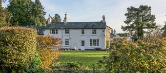 ザ コーチ ハウス