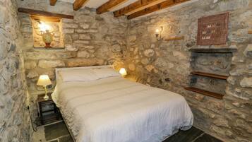 5 slaapkamers, individueel gedecoreerd, individueel gemeubileerd