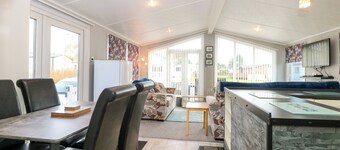 뷰어 클로즈 3번지