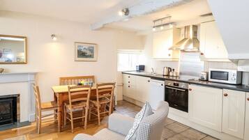 Fridge, dishwasher, electric kettle, toaster