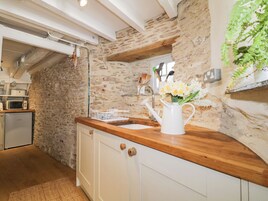 Casa de campo | Cozinha privada | Geladeira, lava-louças, chaleira elétrica, torradeira