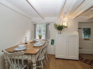 Dining - 3 Cumberland Cottages (Kingsbridge)