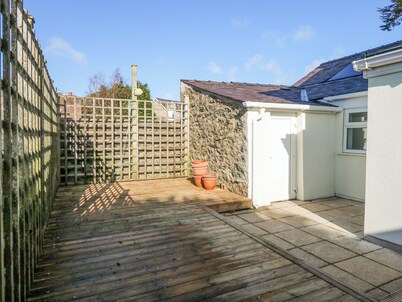 The Fir Grove Annex