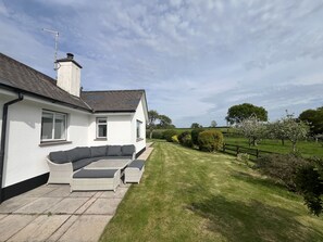 Terrace/patio - War Horse Valley Orchard View (Winkleigh)
