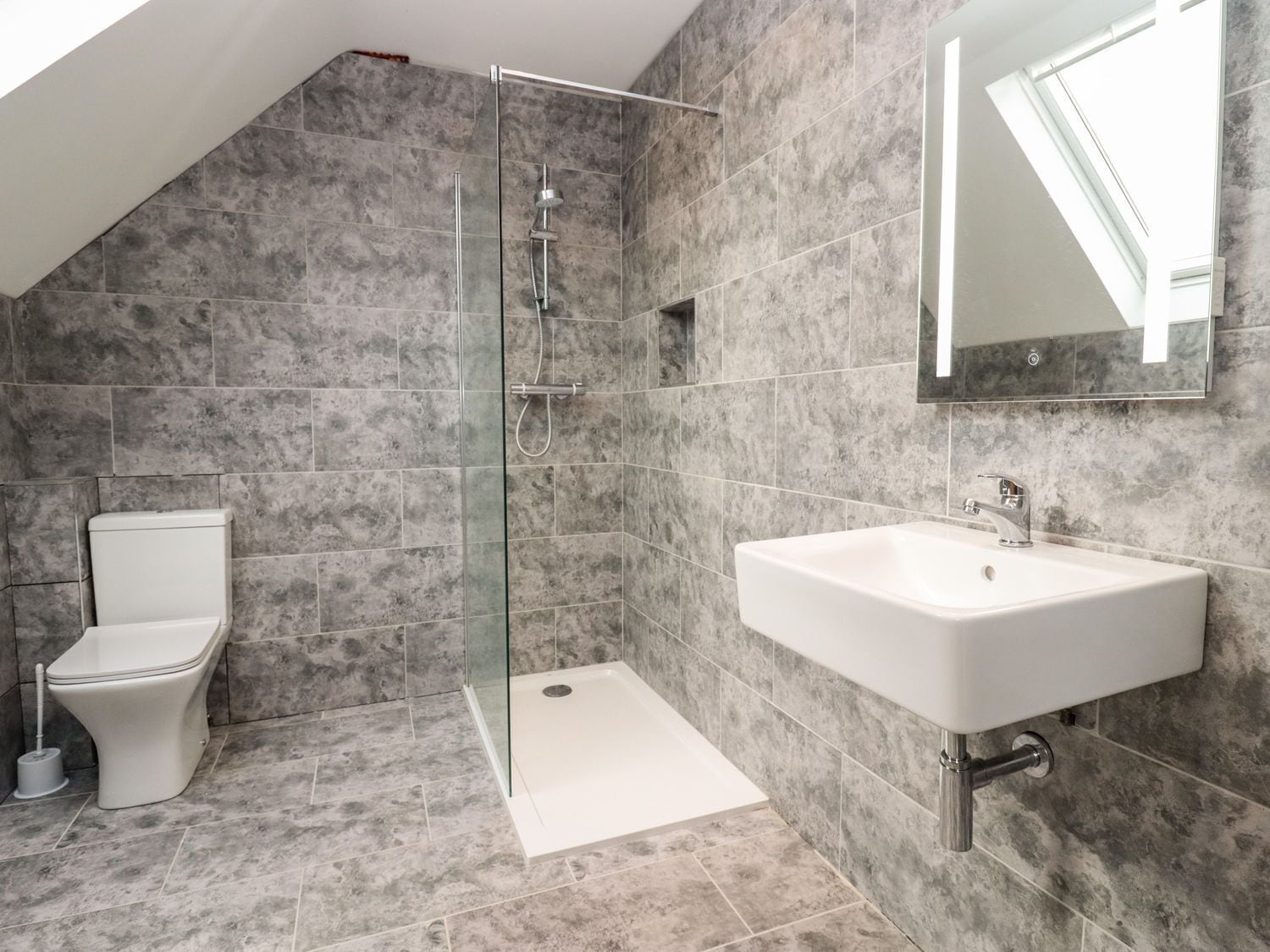 تجهيزات دش، مجففات شعر