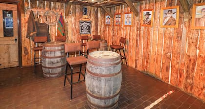 Bear Claw Lodge