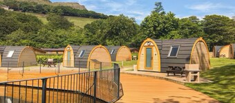 Lakeside Pods - Pets Welcome