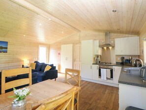 Cottage | Interior - Dovestone Luxury Lodges - pet Free (Oldham)