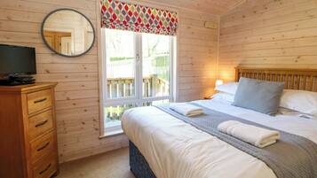 Cottage | 2 bedrooms, individually decorated, individually furnished, free WiFi