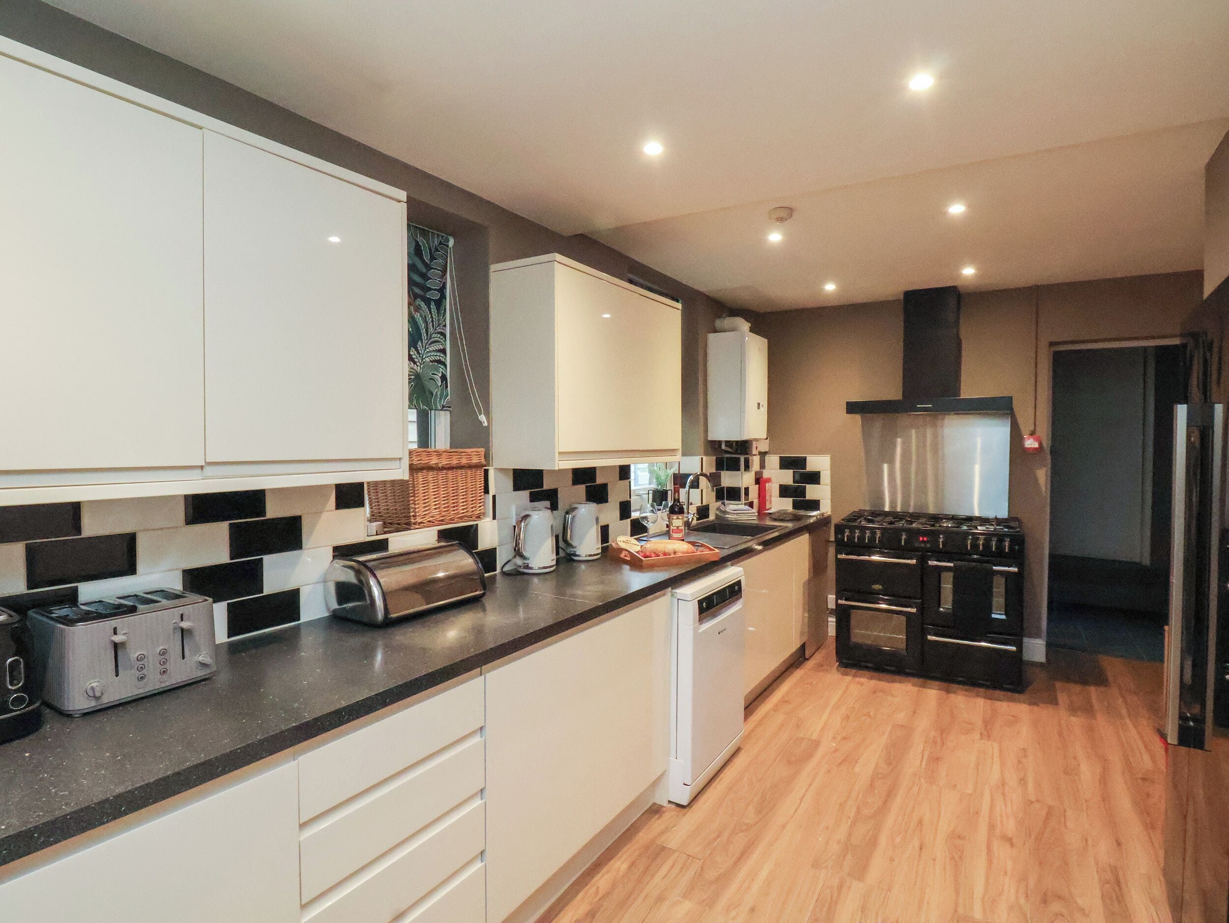 Fridge, dishwasher, electric kettle, toaster