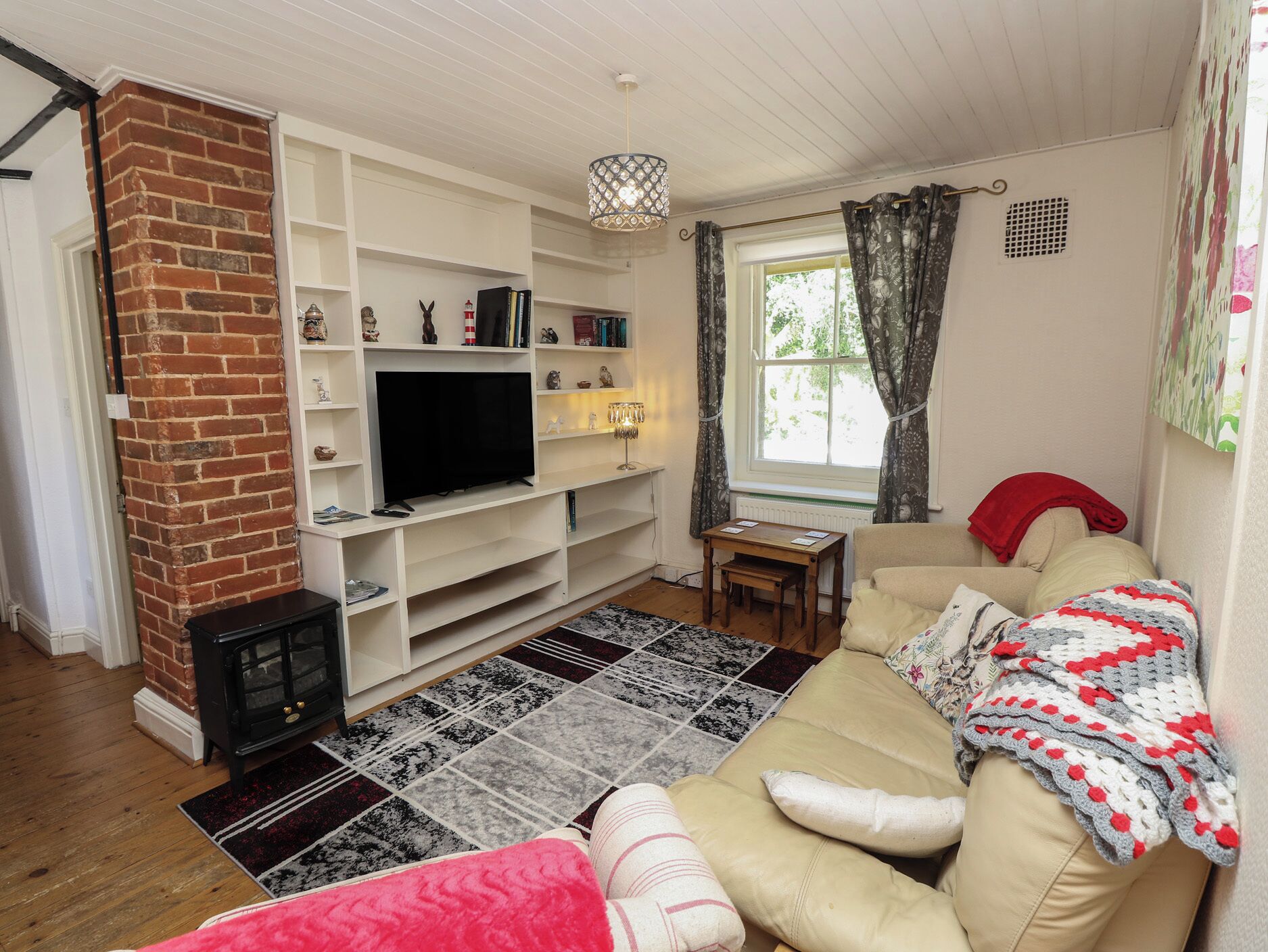 Cottage | Living area