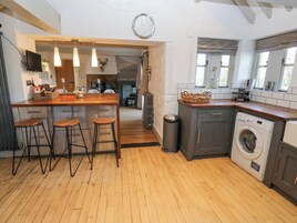 Fridge, dishwasher, electric kettle, toaster