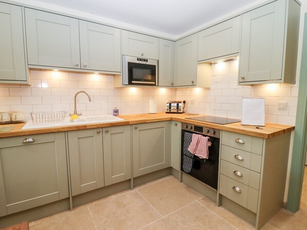 Fridge, dishwasher, electric kettle, toaster