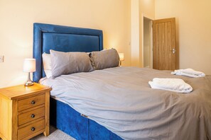 4 chambres, décoration personnalisée, ameublement personnalisé