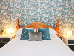 3 bedrooms, individually decorated, individually furnished, free WiFi