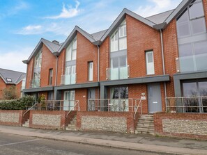 Exterior - Sundowners (Reydon)