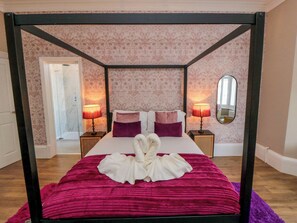 5 多间卧室、特色装修、特色家居、免费 WiFi