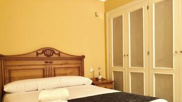 Apartamento Confort, vistas al jardín | 2 dormitorios y espacio para trabajar con un portátil