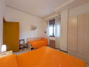 2 bedrooms - Vacation home with solarium (Bibione)