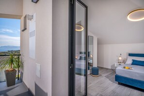 3 slaapkamers, een strijkplank/strijkijzer, wifi, beddengoed