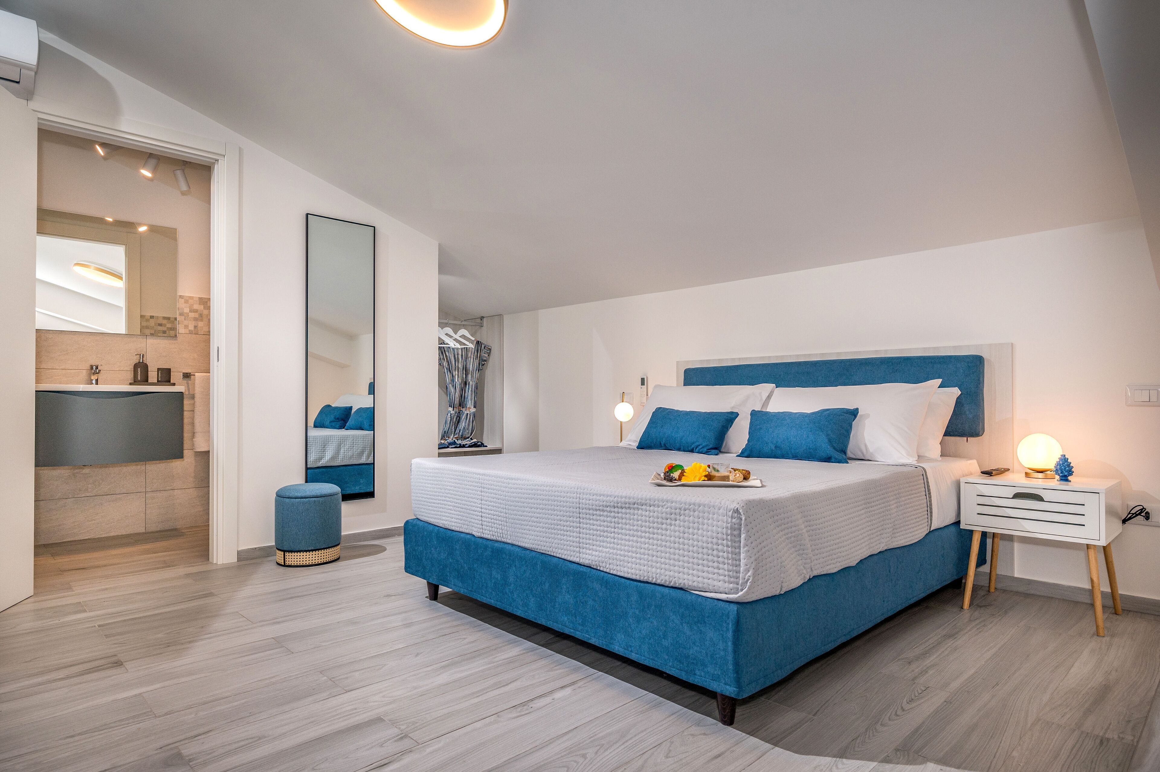 3 soverom, strykejern/-brett, wi-fi og sengetøy