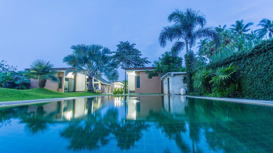 3 Tigers Resort & Hostel